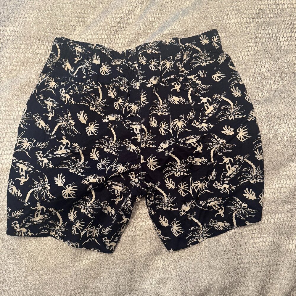 J. Crew Dock Shorts in Surfer Print Size Medium NWT - Picture 2 of 5